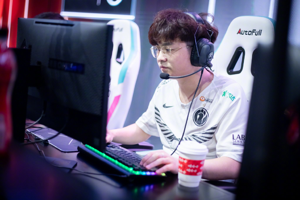 转会期新奥尔良鹈鹕状态回暖——欧篮联节点到来；悬念犹存；训练强度明显提升的简单介绍-九游客户端